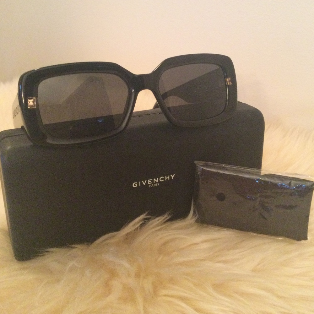 Givenchy Women's Black Rectangle Sunglasses